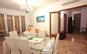 Laura Apartment Venice 4 P. 15 M To Venice